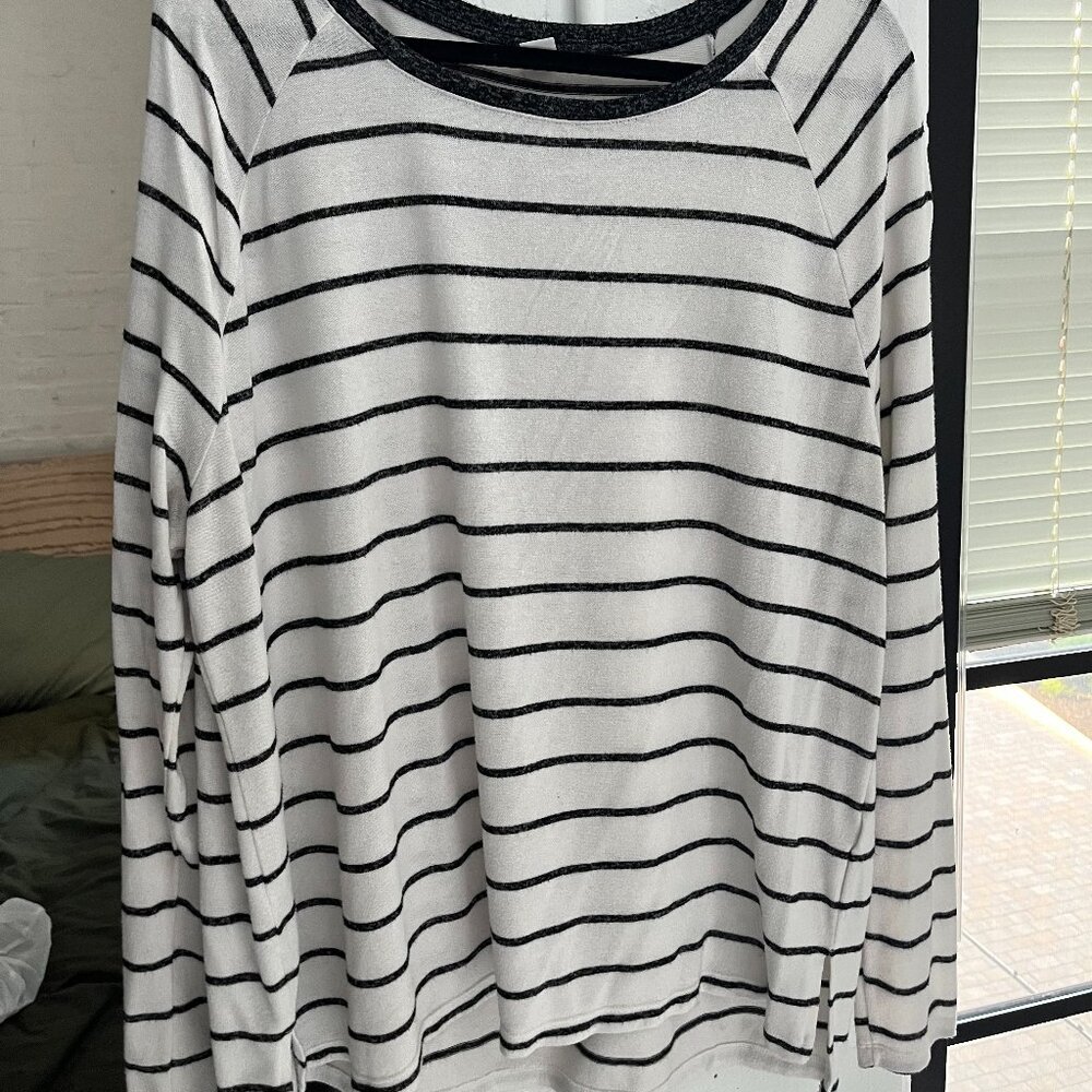 Oversized cotton long sleeve, size XL